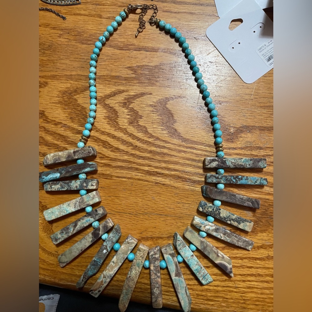 Turquoise stone necklace
